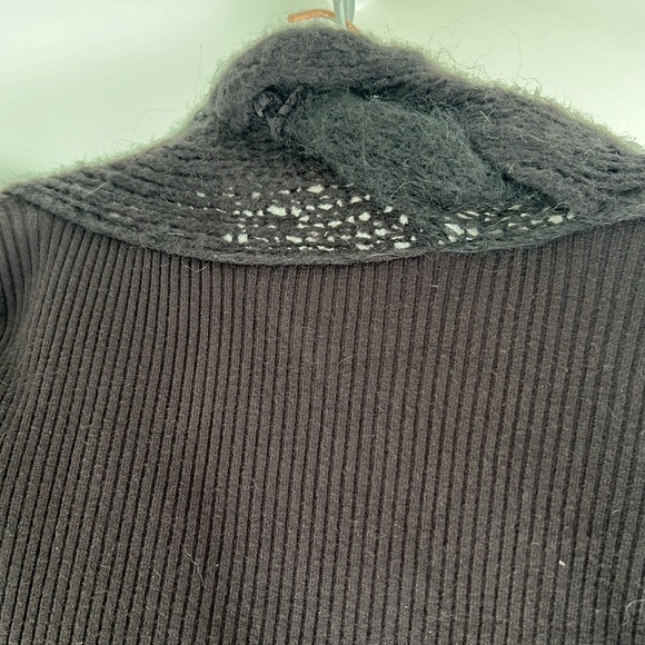 Unique Brown Cardigan - Picture 5 of 6